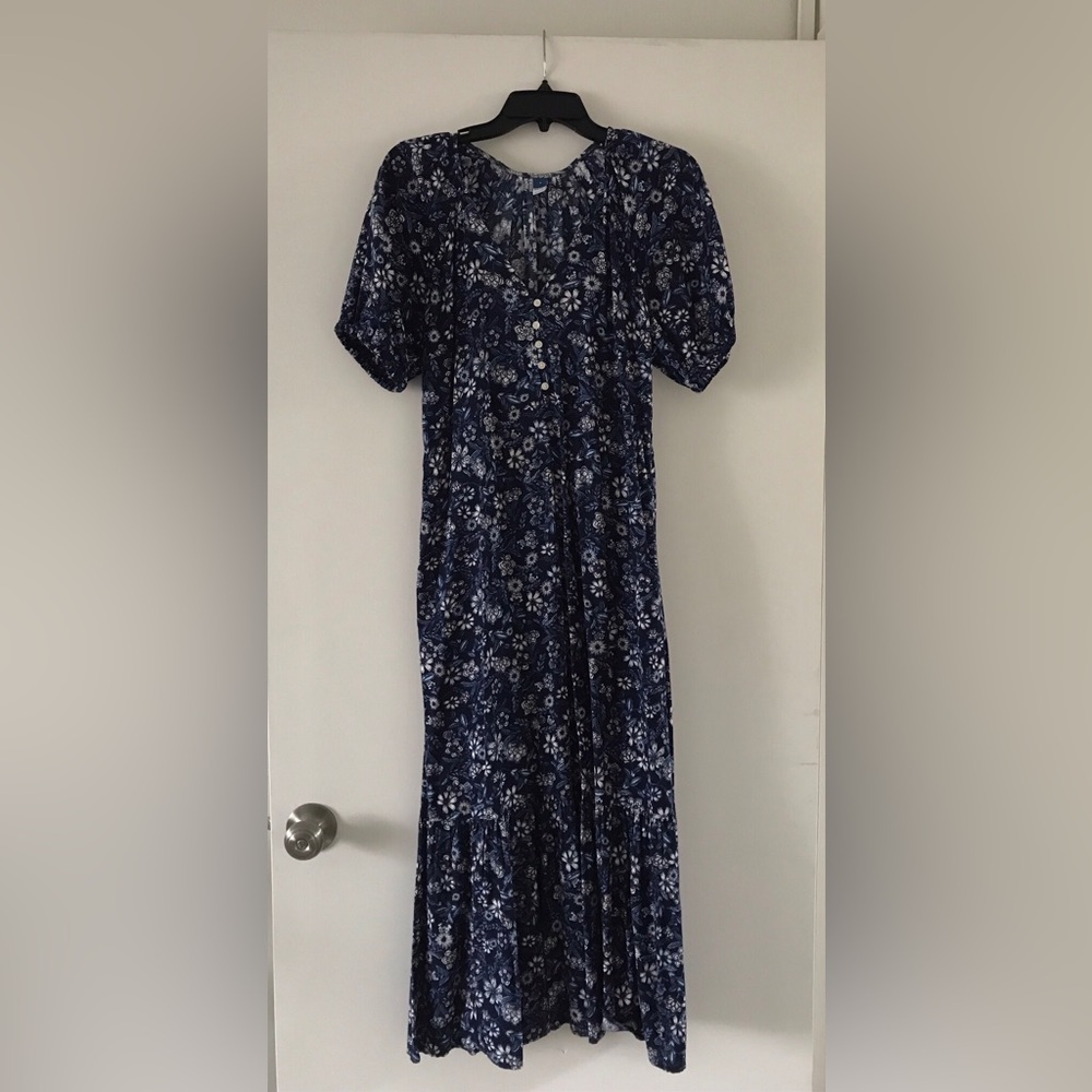 Old Navy Blue and White Floral Dress